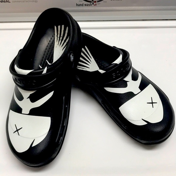 CROCS Other - EUC 🐊CROCS men’s 12 bistro non slip🐊